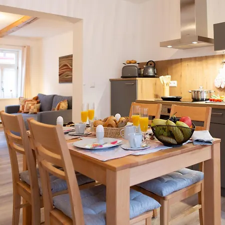 Fachwerkfeeling Im Gesamten Eg-hochwertig Neu Sanierte Im Heideviertel Perfekte Innenstadtlage Inklusive Parkplatz