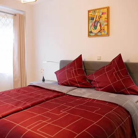 Fachwerkfeeling Im Gesamten Eg-hochwertig Neu Sanierte Im Heideviertel Perfekte Innenstadtlage Inklusive Parkplatz *