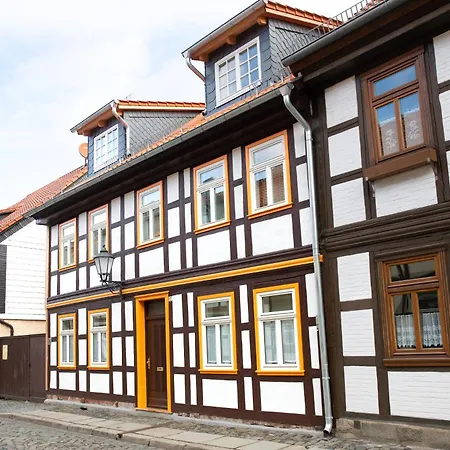 Fachwerkfeeling Im Gesamten Eg-hochwertig Neu Sanierte Im Heideviertel Perfekte Innenstadtlage Inklusive Parkplatz