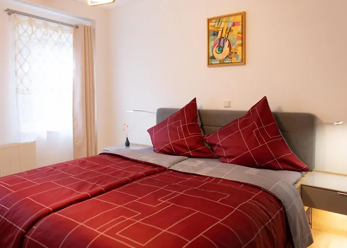 Fachwerkfeeling Im Gesamten Eg-hochwertig Neu Sanierte Im Heideviertel Perfekte Innenstadtlage Inklusive Parkplatz *